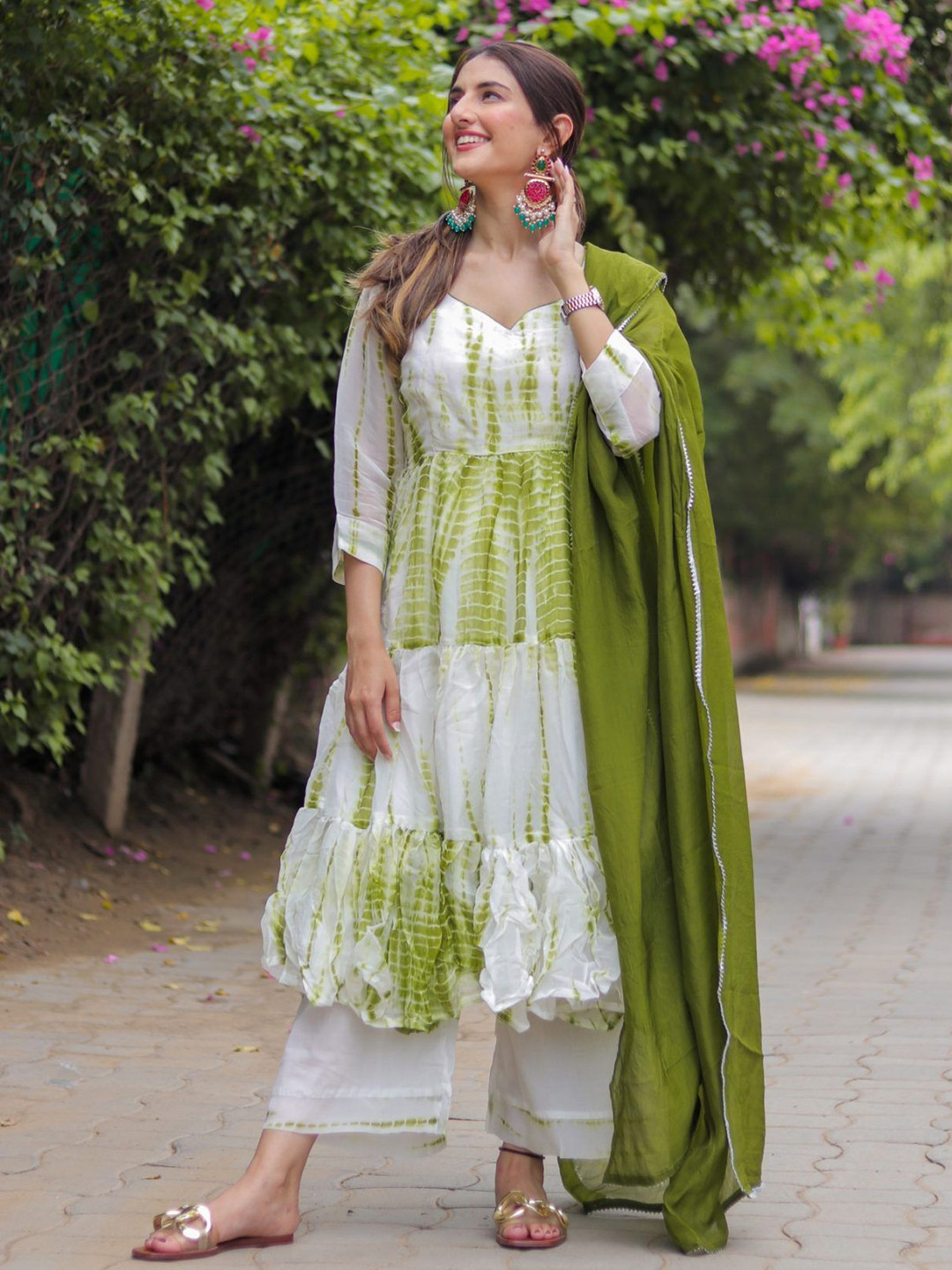 

DIMPLE DESIGN STUDIO Ombre Printed Pure Cotton Anarkali Kurta With Palazzos & Dupatta, Green