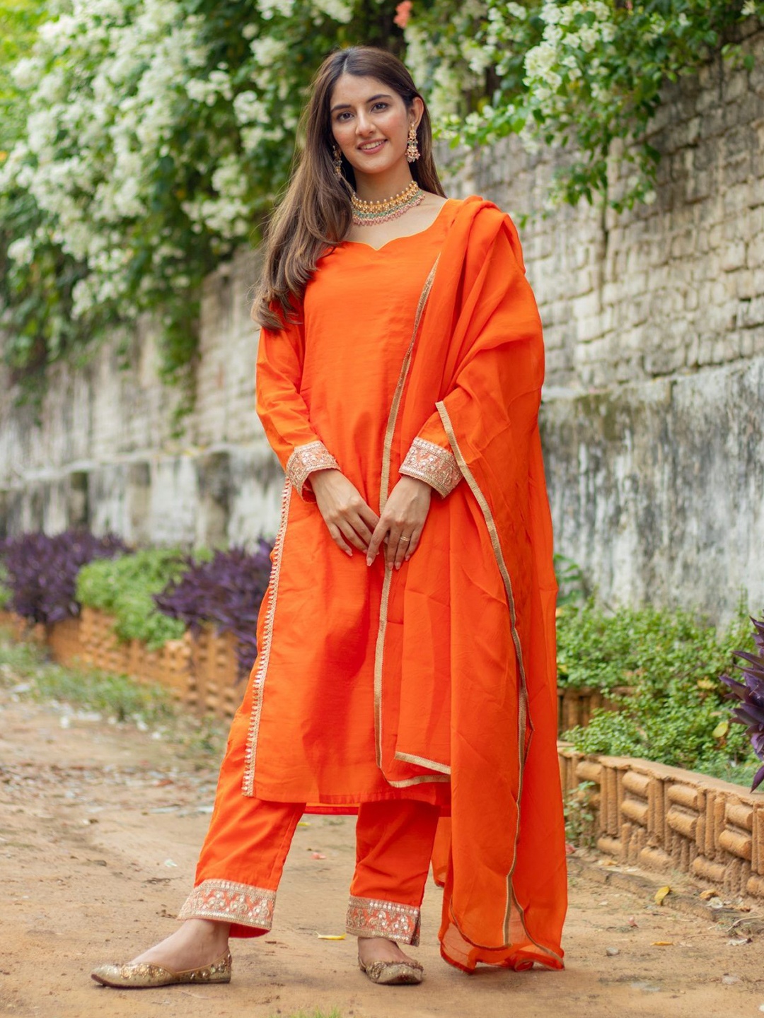 

DIMPLE DESIGN STUDIO Sweetheart Gotta Patti Chanderi Cotton Kurta With Trousers & Dupatta, Orange
