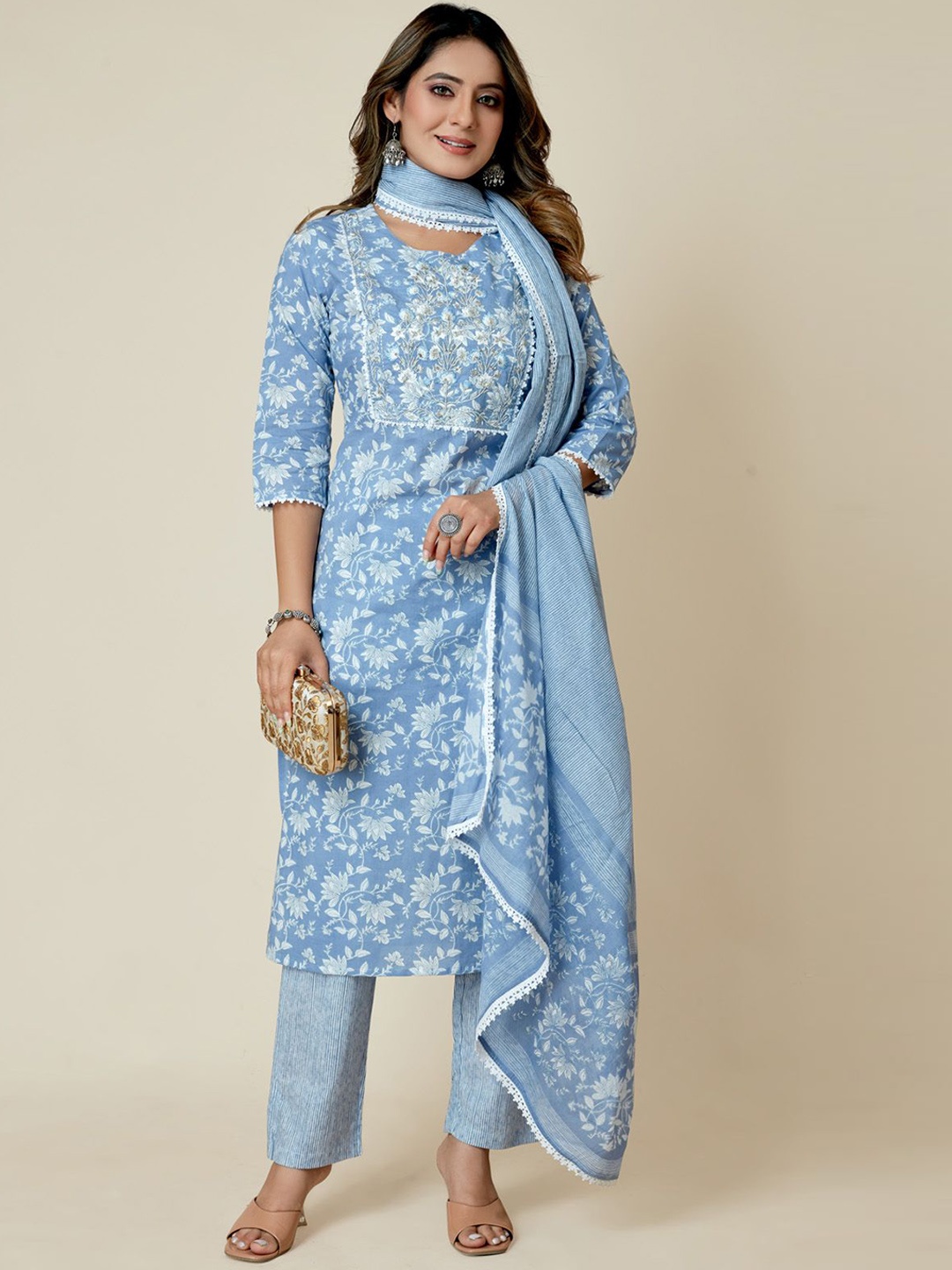 

SARRAS Floral Printed Pure Cotton Straight Kurta With Trousers & Dupatta, Blue