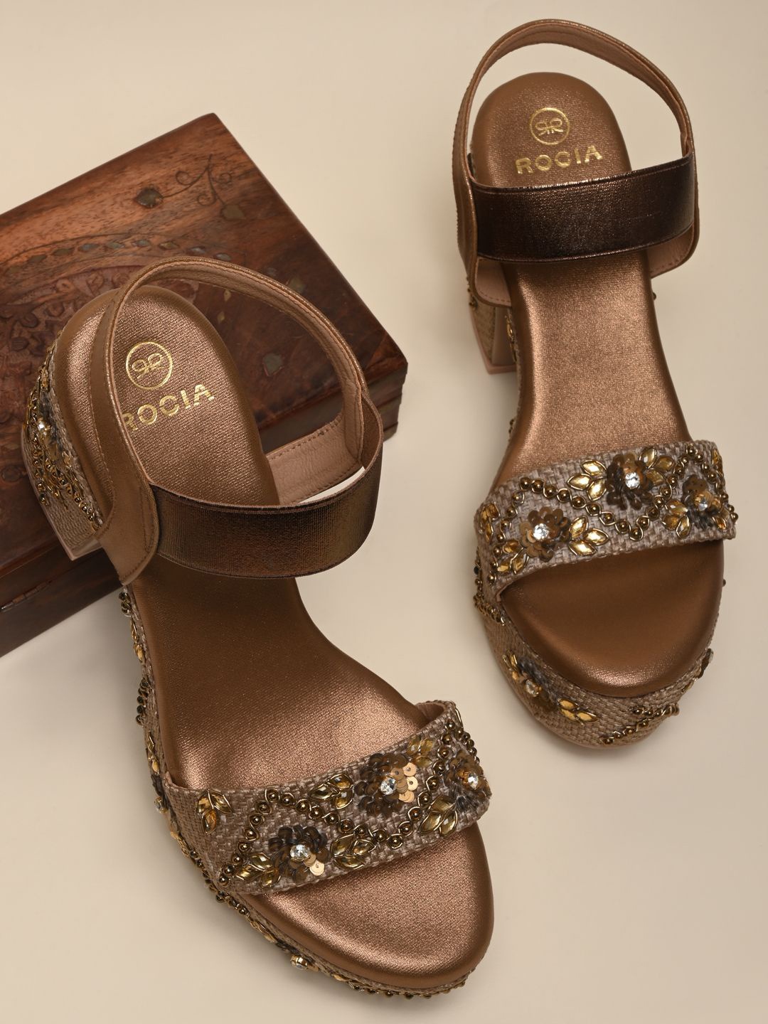 

Rocia Women Ethnic Wedge Sandals, Gold