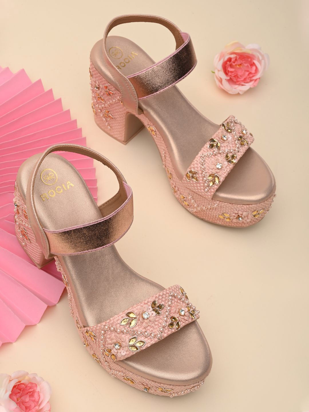 

Rocia Women Ethnic Open Toe Wedge Sandals, Rose gold