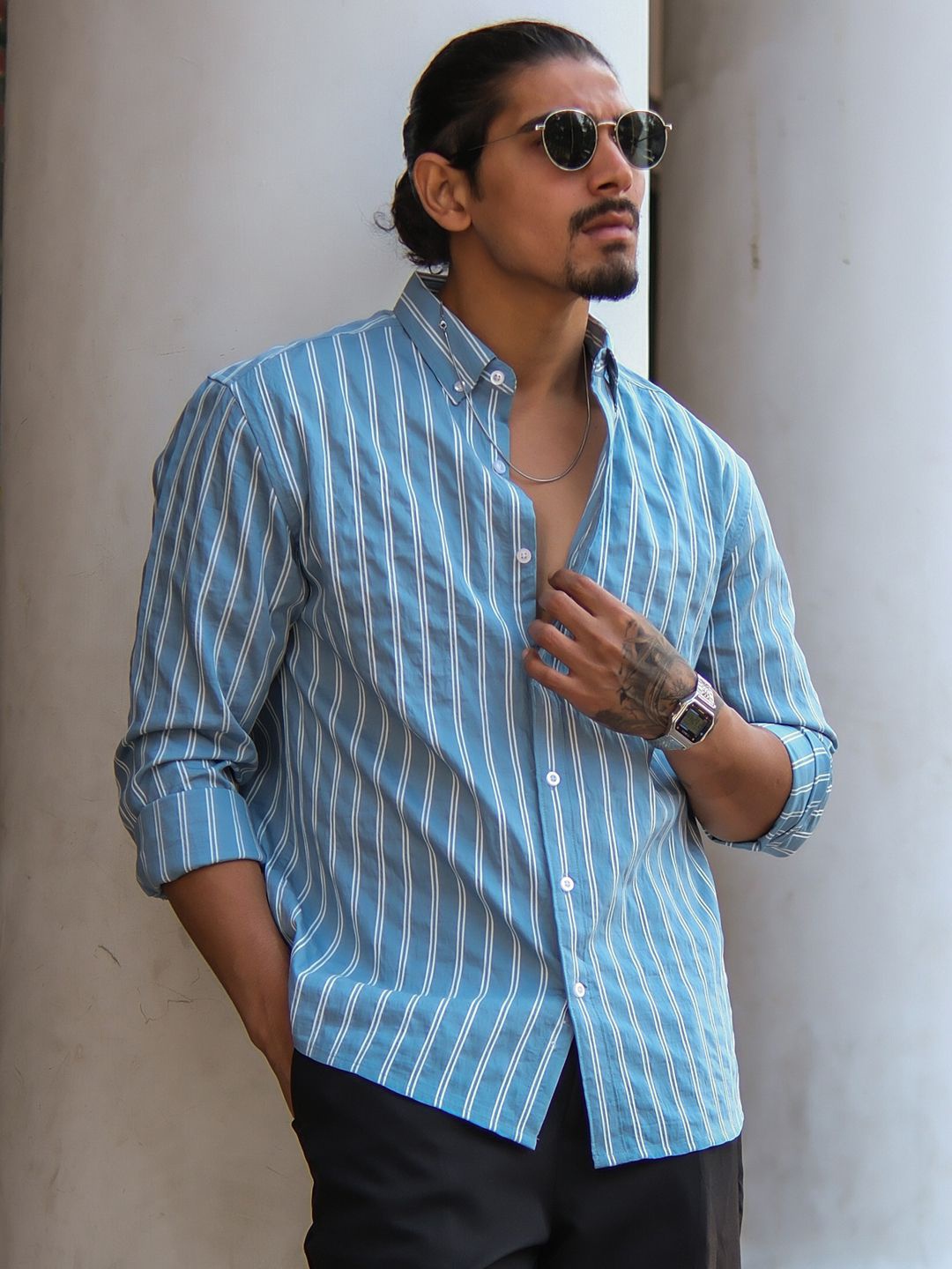 

Powerlook Men Button-Down Collar Vertical Striped Cotton Casual Shirt, Blue