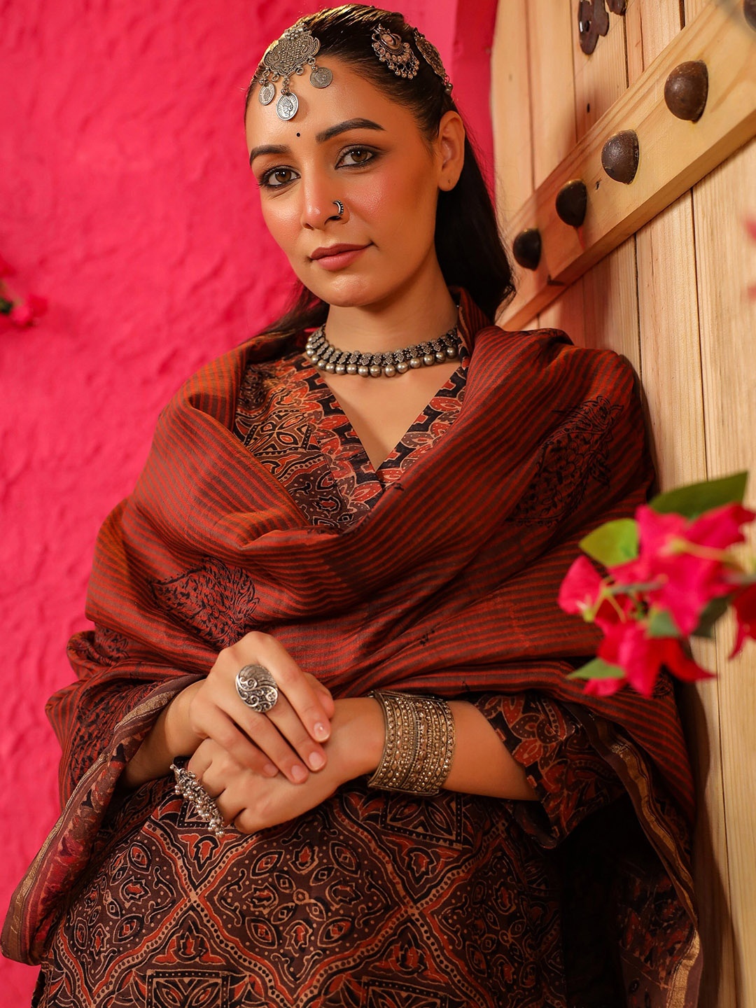 

DIMPLE DESIGN STUDIO Ethnic Motifs Printed Chanderi Cotton Kurta with Pyjamas & Dupatta, Brown