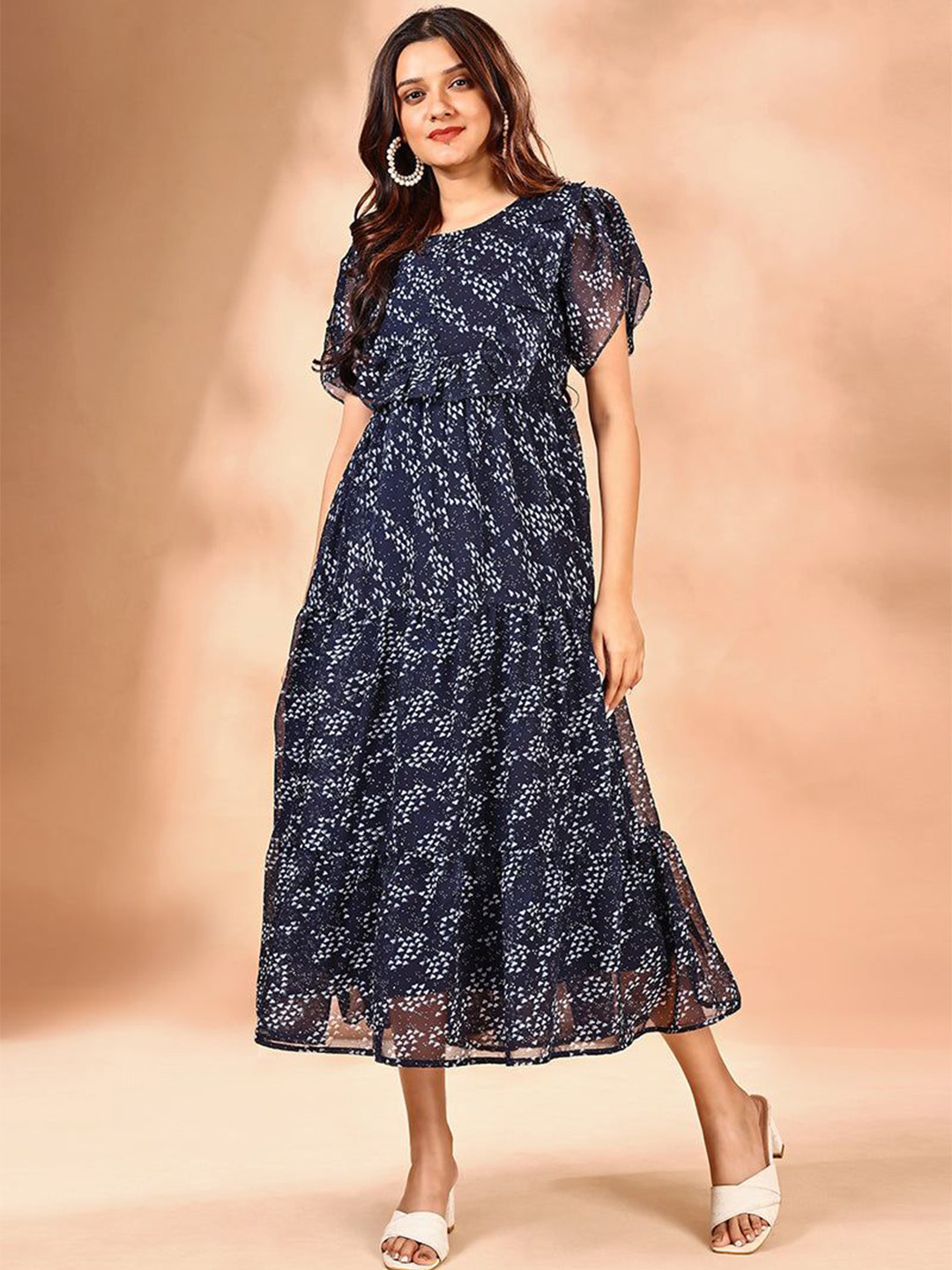 

Raiyani Enterprise Women Printed Fit & Flare Midi Dress, Blue