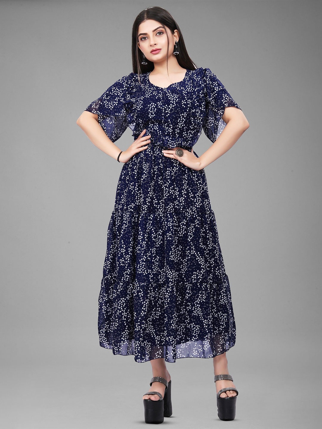 

Raiyani Enterprise Women Flared Sleeves Floral Printed Fit & Flare Maxi Dress, Blue
