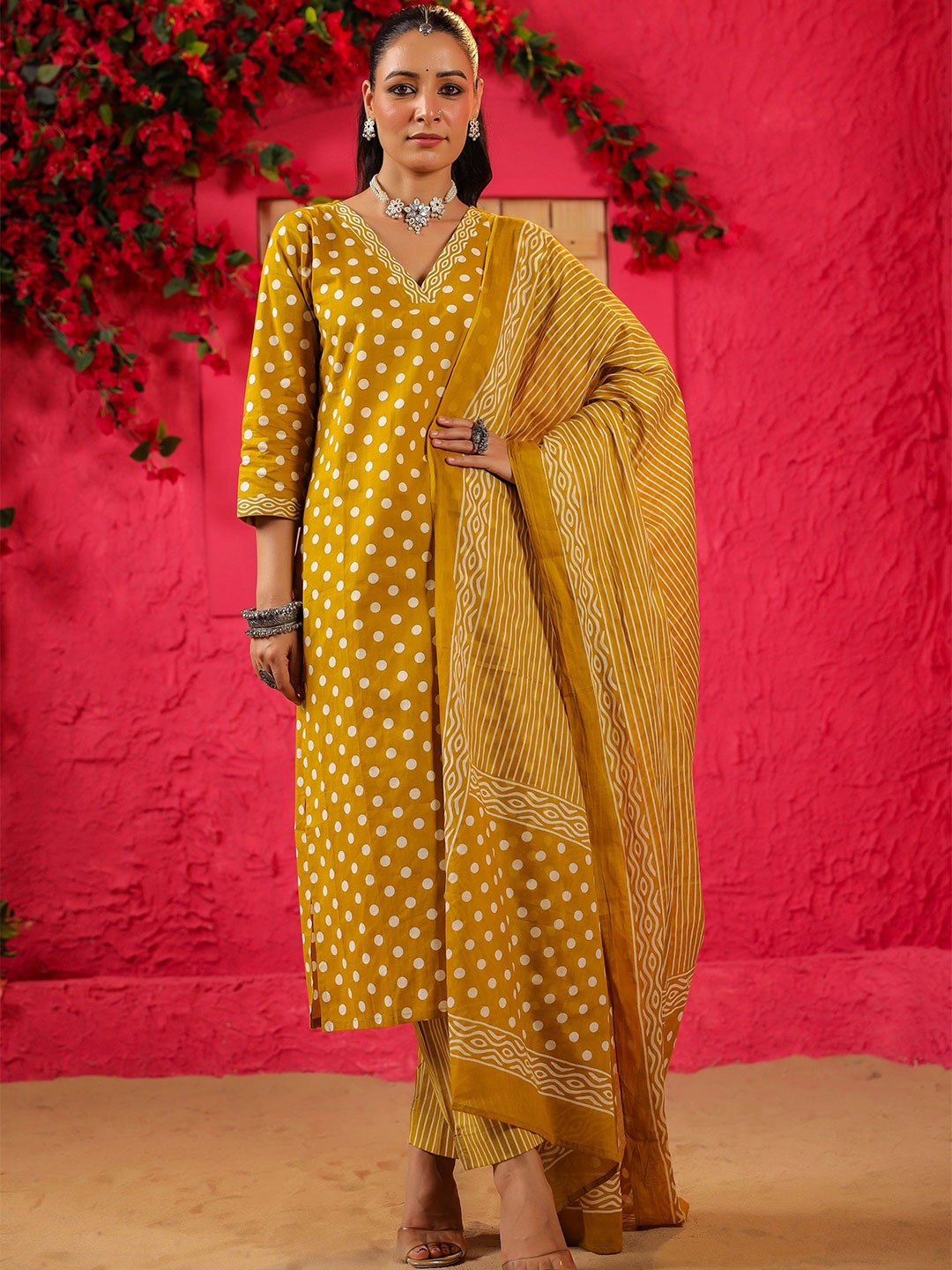 

DIMPLE DESIGN STUDIO Women Polka Dots Printed Regular Kurta with Trousers & With Dupatta, Yellow