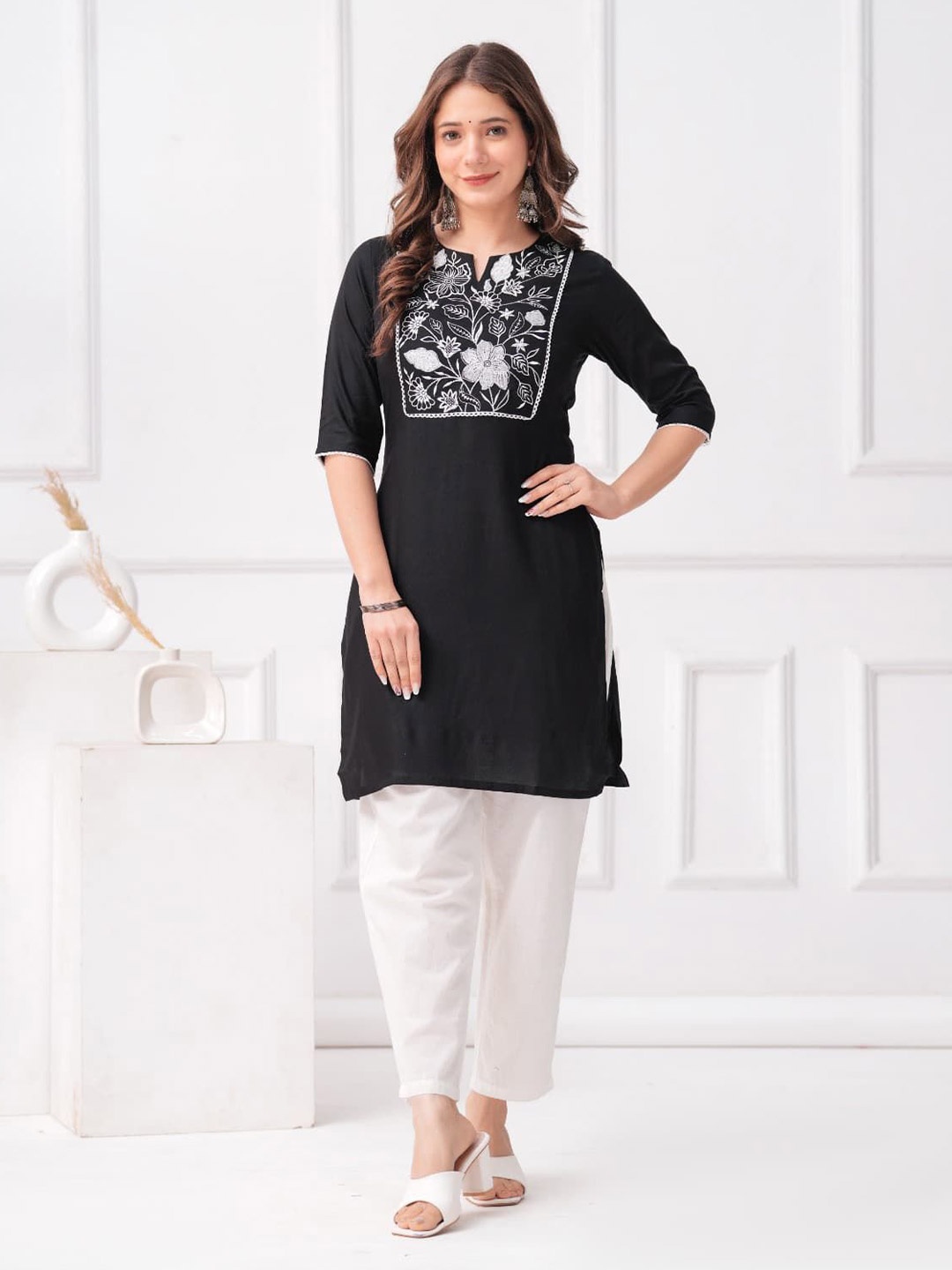

TFP Women Floral Embroidered Kurti, Black