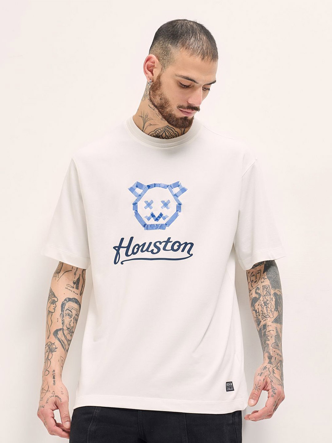 

THE BEAR HOUSE Men Graphic Printed Round Neck Cotton T-shirt, White