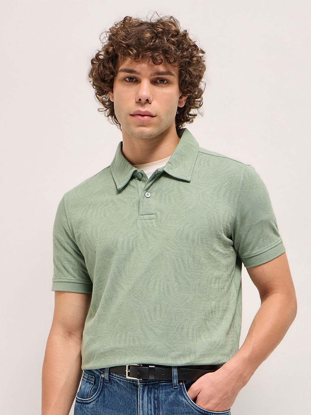 

THE BEAR HOUSE Men Self Design Polo Collar Cotton T-shirt, Green