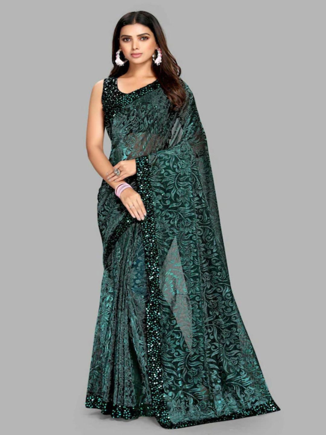 

VRAGI Floral Sequinned Maheshwari Saree, Green