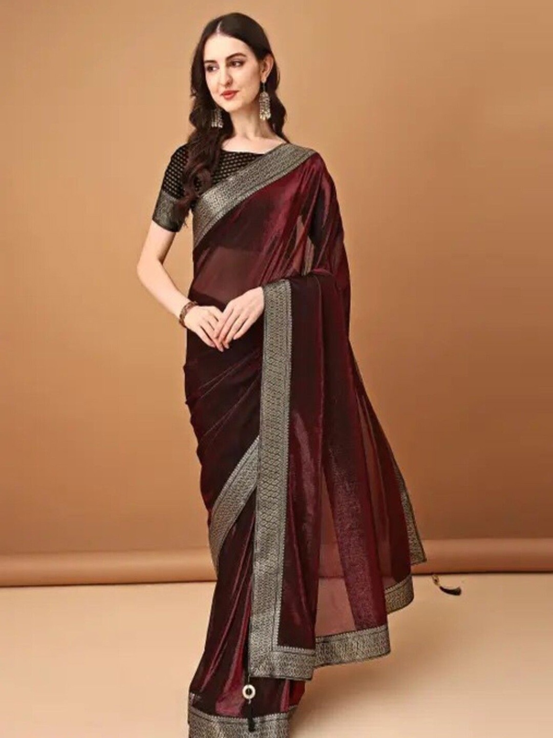 

VRAGI Embellished Zari Art Silk Kanjeevaram Saree, Maroon