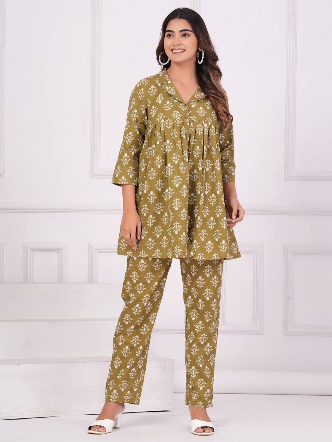 

TFP Printed Shirt Collar Pure Cotton Tunic With Palazzo, Green