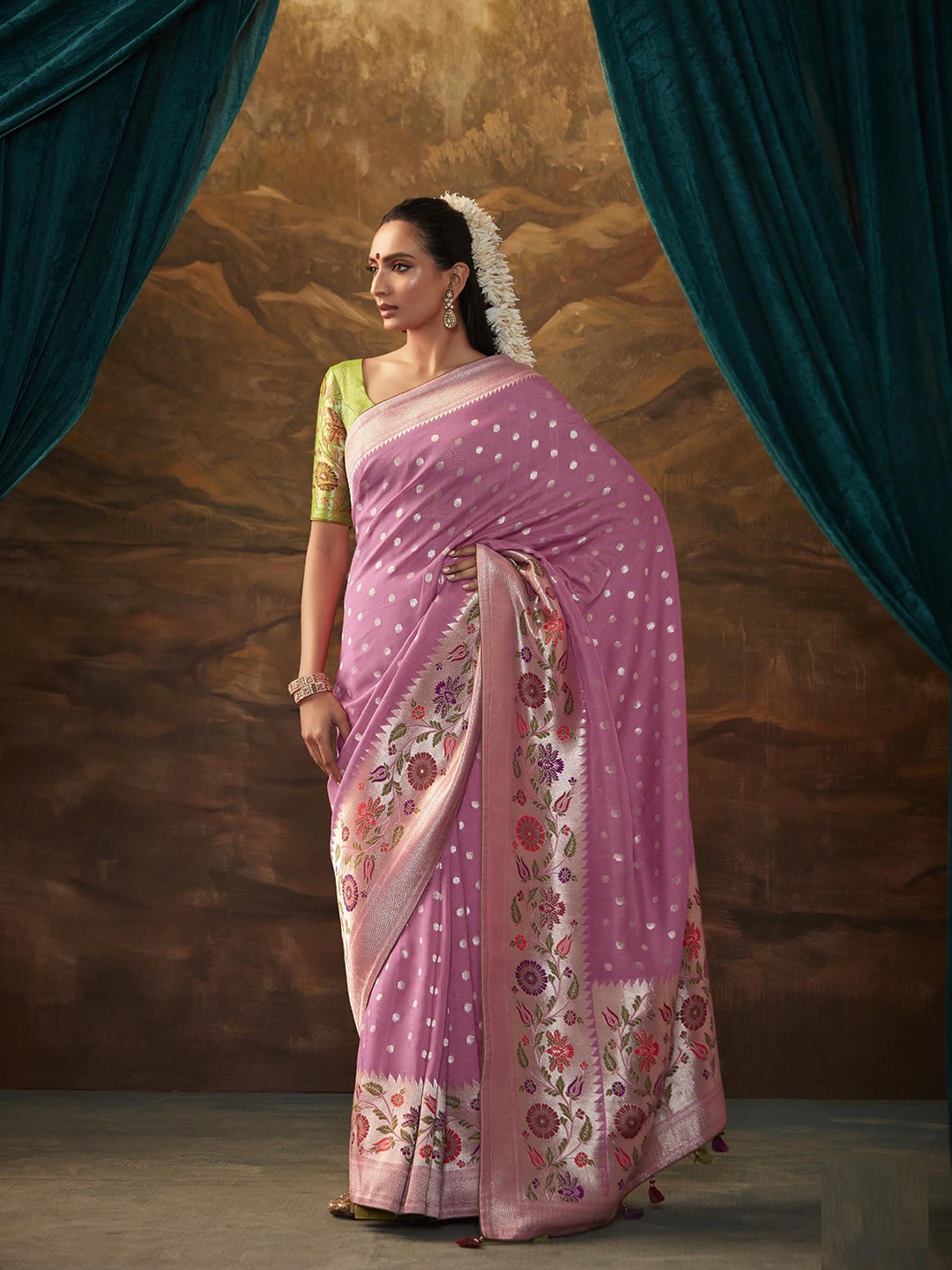 

MAHALASA Woven Design Zari Pure Silk Paithani Saree, Pink