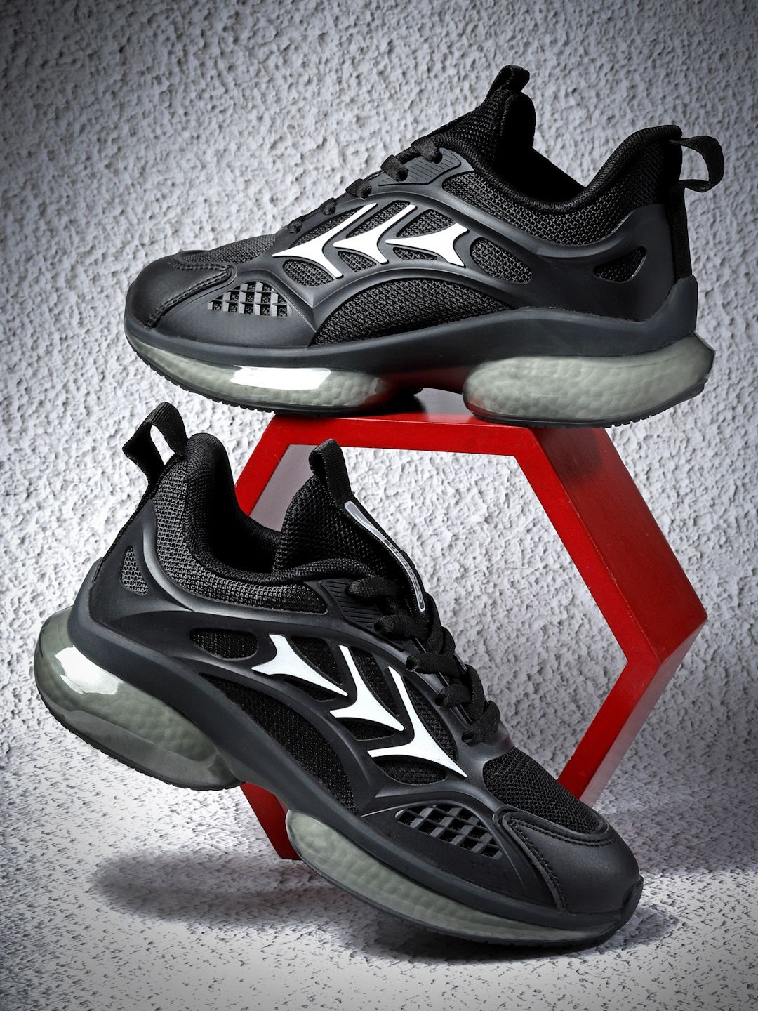 

Action Boys Mesh Running Non-Marking Shoes, Black