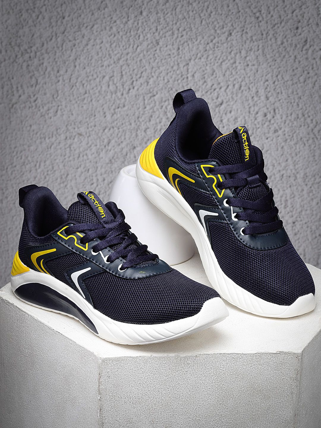 

Action Boys Mesh Running Lace-Ups Non-Marking Shoes, Navy blue