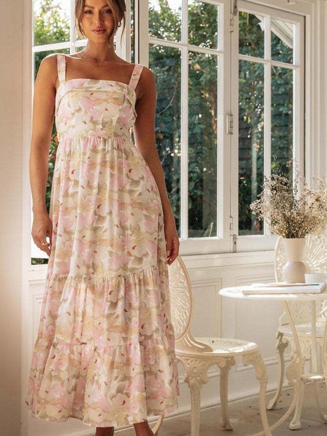 

LULU & SKY Women Floral Printed Maxi Dress, White