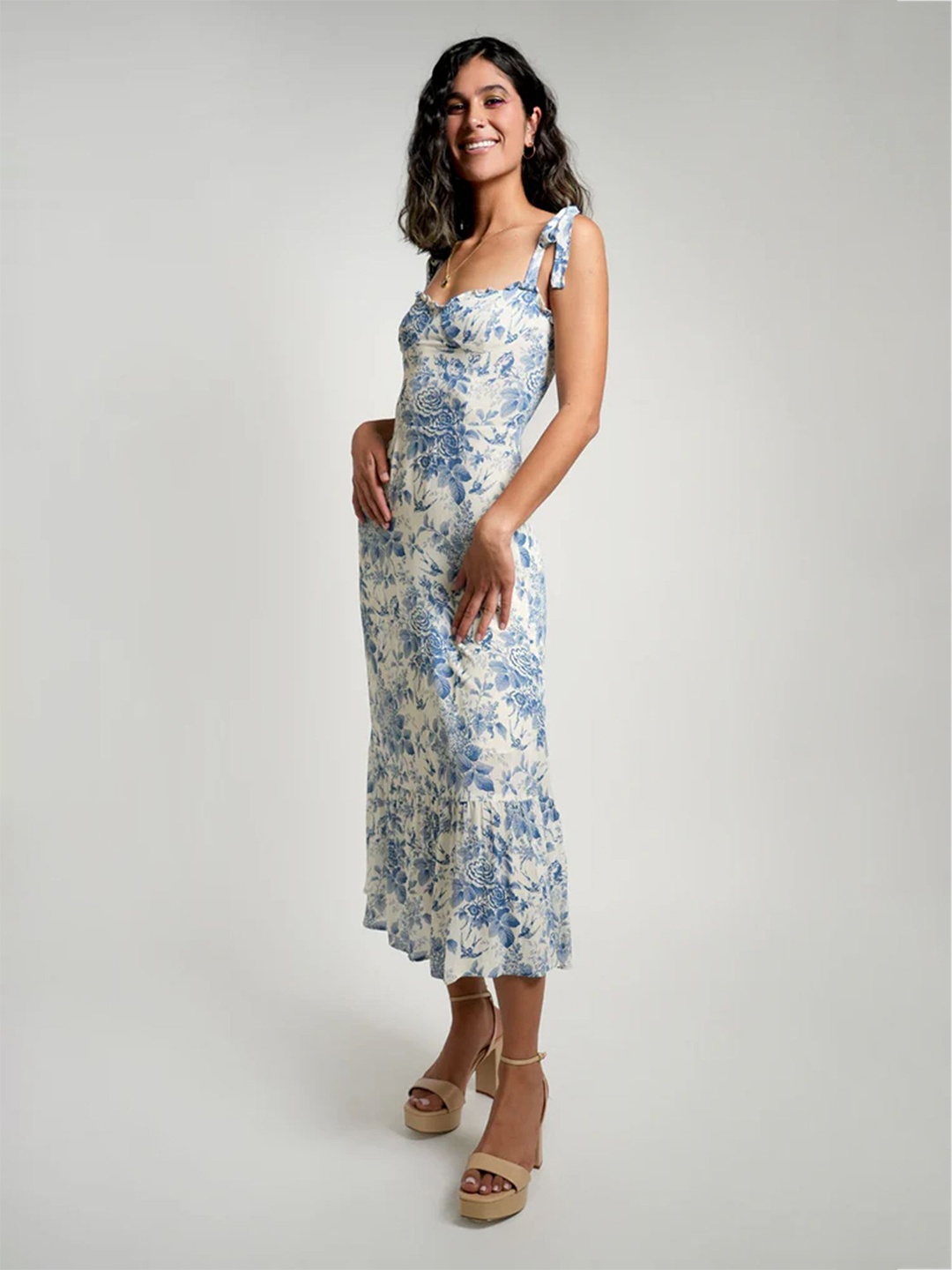 

LULU & SKY Women Floral Printed Drop-Waist Midi Dress, Blue