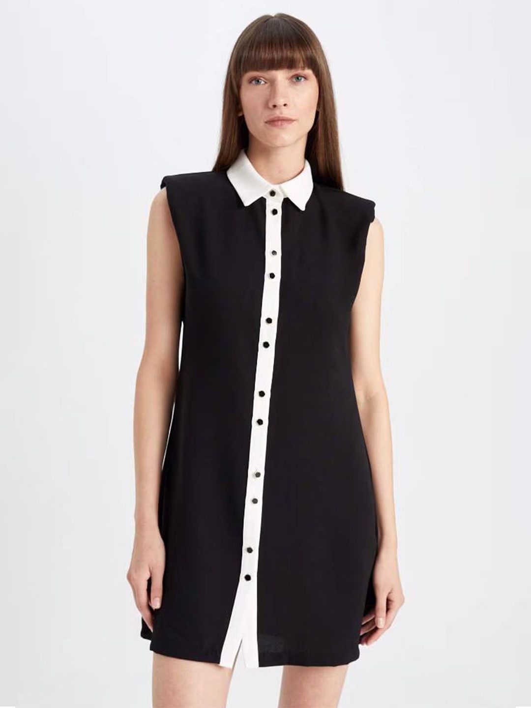 

LULU & SKY Women Shirt Collar Sleeveless Straight Shirt Dress, Black