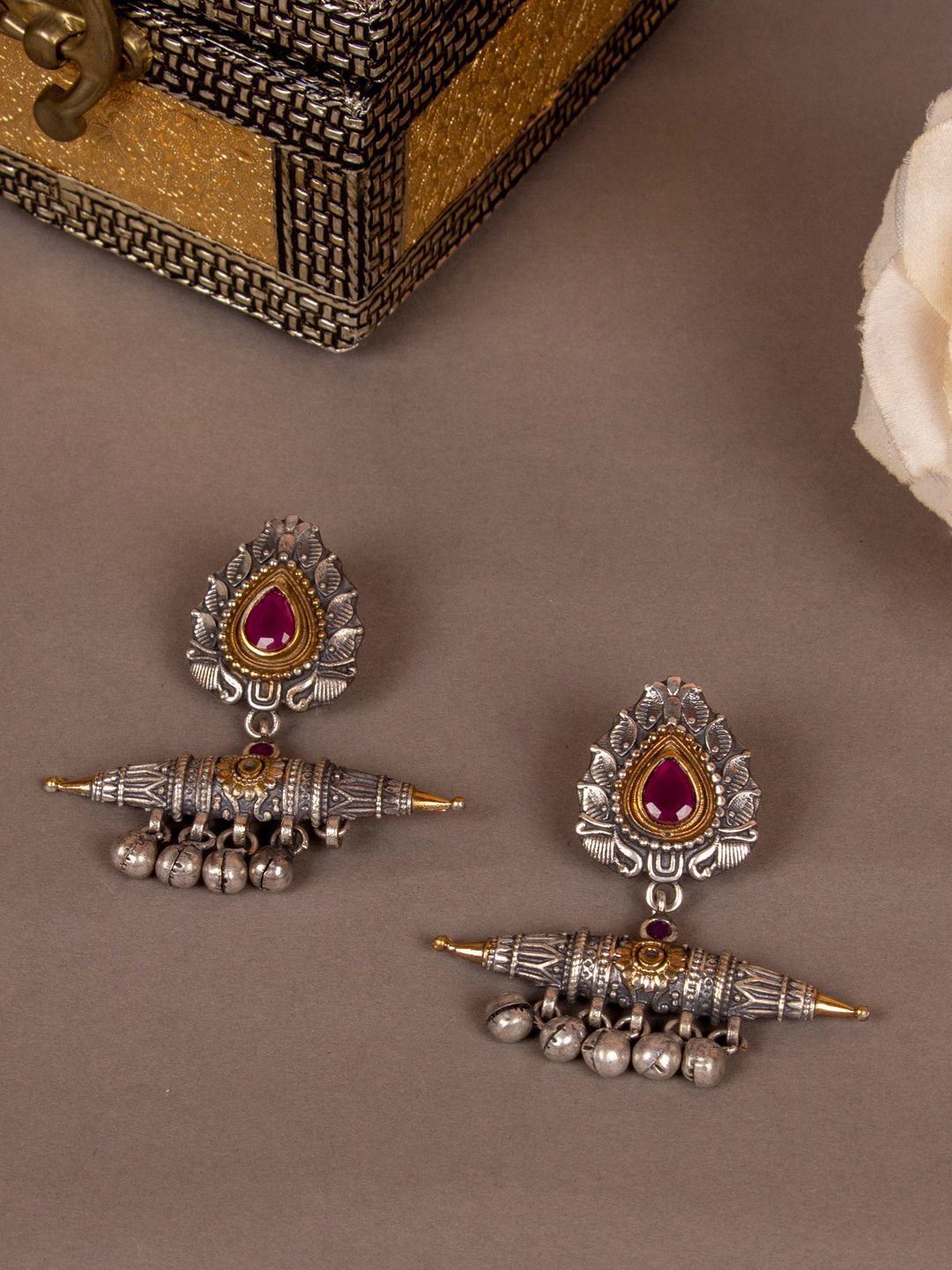 

Sangria Silver Plated Stones Studded Earrings