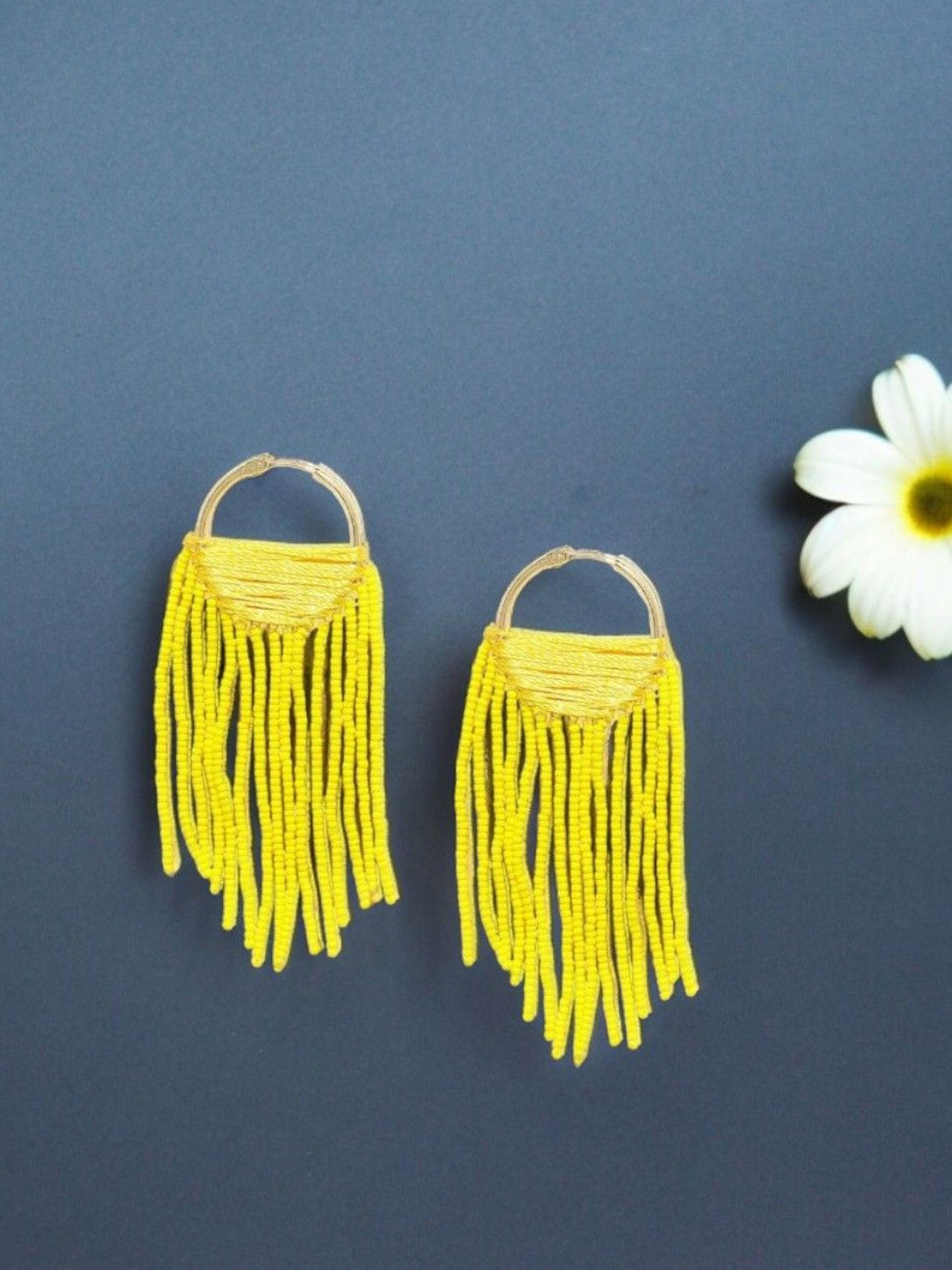 

DressBerry Circular Hoop Earrings, Gold