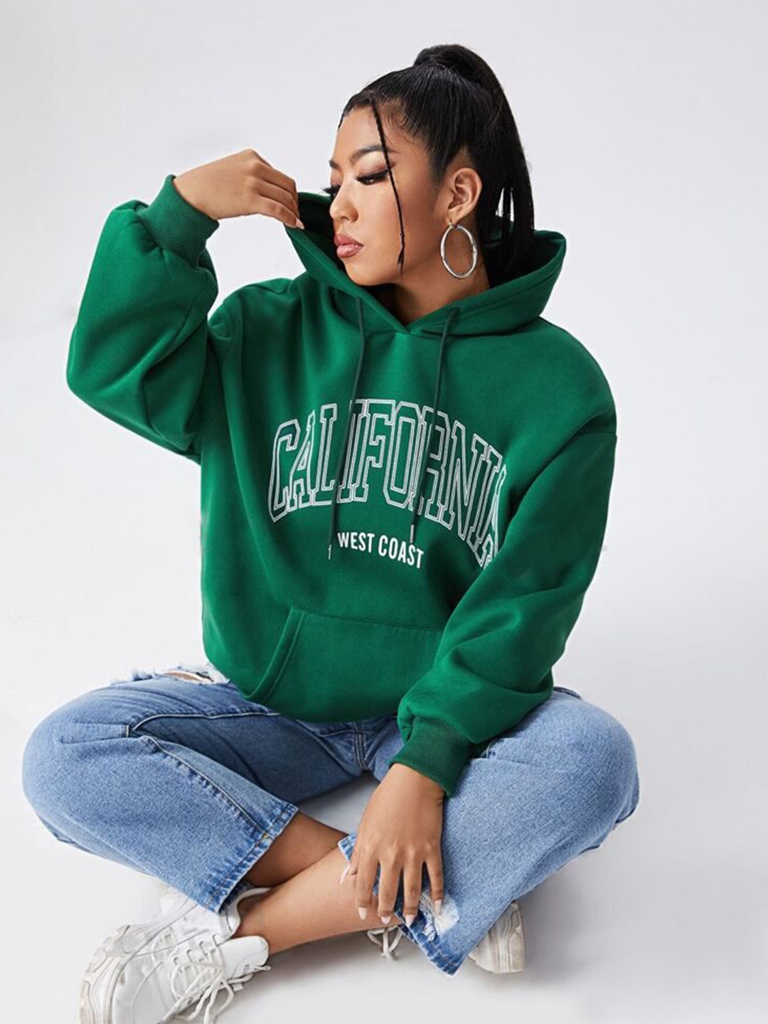 

The Roadster Lifestyle Co Printed Loose Fit Hooded Sweatshirt, Green