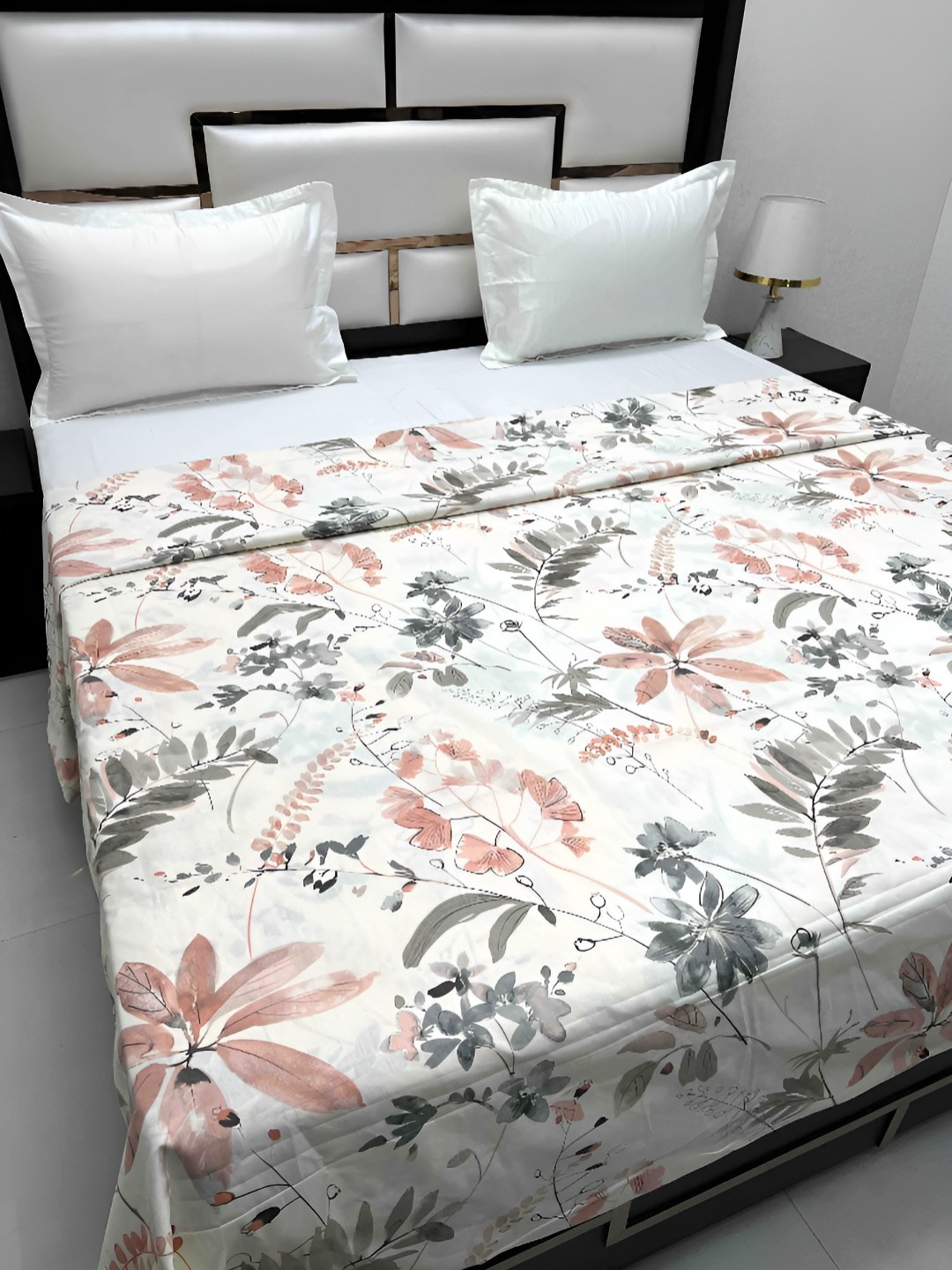 

Pure Decor Pink & Grey Printed 350 TC Pure Cotton King Size Duvet Cover