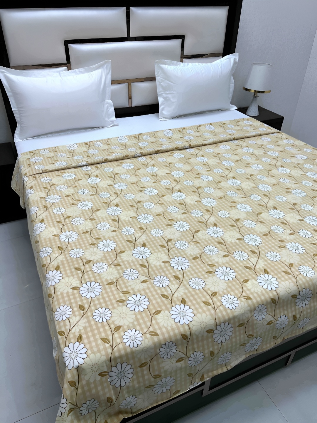 

Pure Decor Cotton Double Bed King Size winter Duvet Cover for Comforter Quilt & Rajai, Yellow