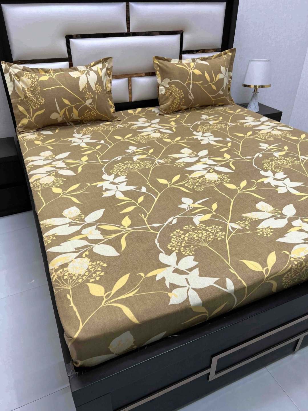 

Pure Decor Velar Fur Sib Brown Floral Cotton 400 TC Super King Bedsheet Set 2.74mx2.74m