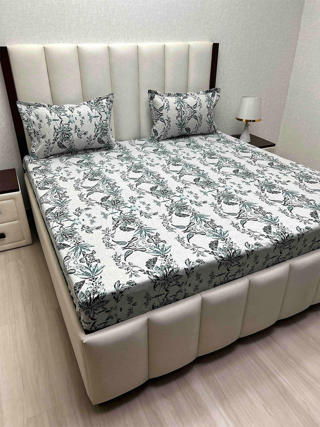

Pure Decor Grey & Blue Floral Printed 380 TC King Bedsheet Set 2.74 m x 2.74 m