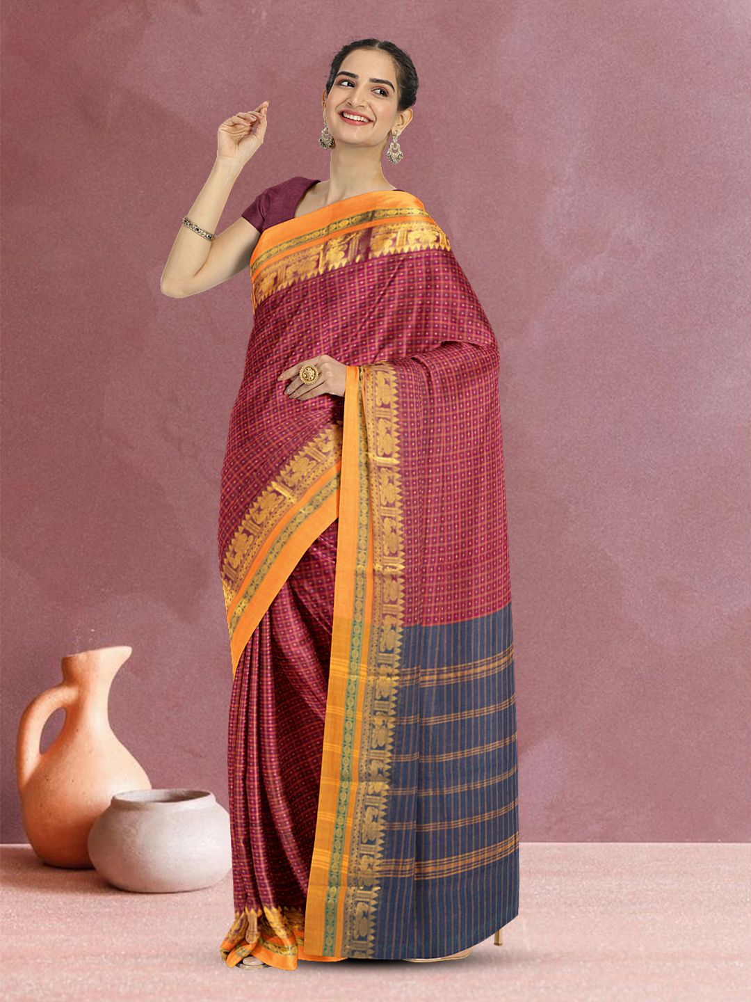 

Avishya Thousand Butta Checked Chettinad Cotton Saree, Maroon