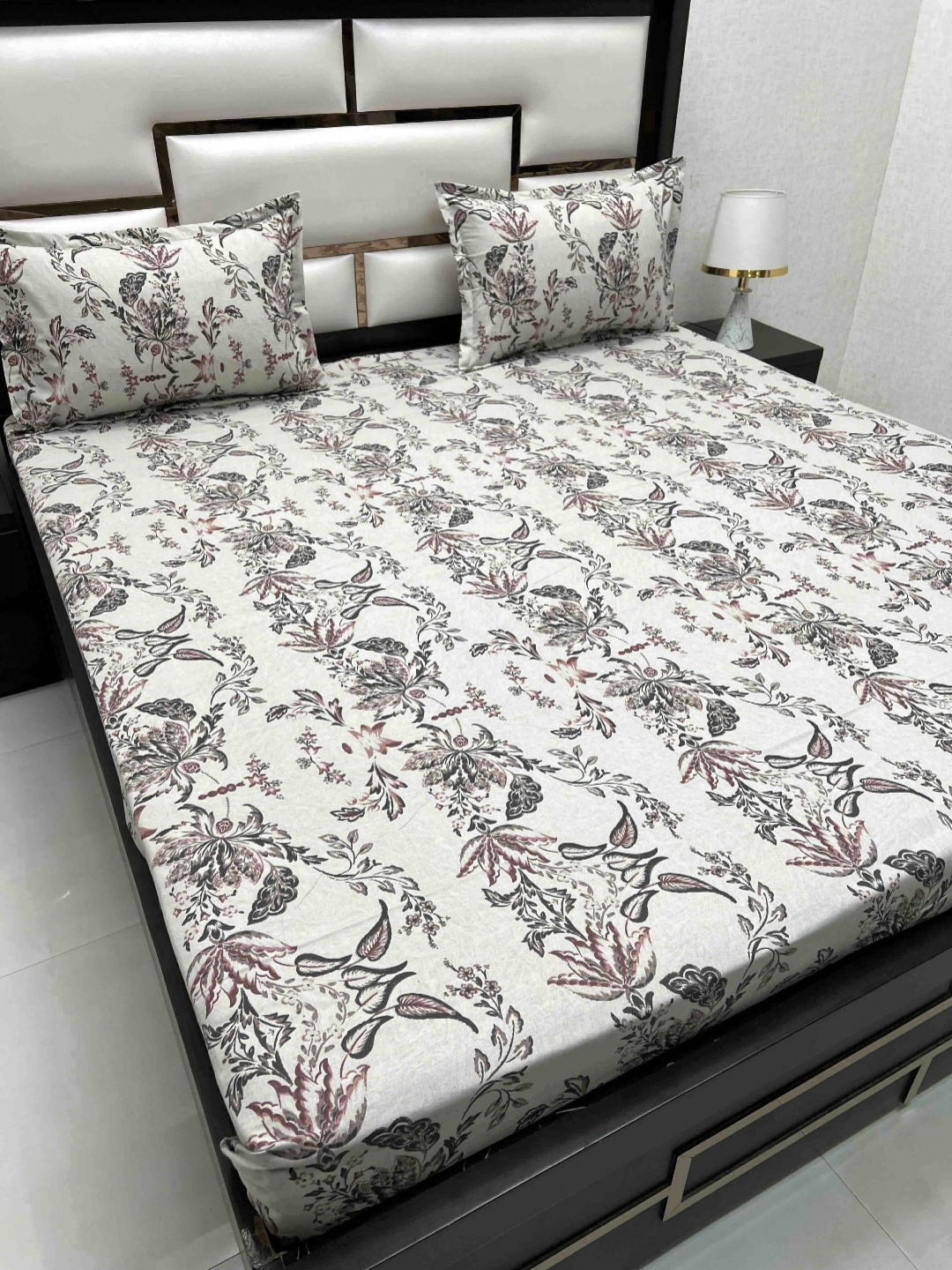 

Velar Fur Sib White Printed Pure Cotton 350 TC King Bedsheet Set 2.74 x 2.74 m