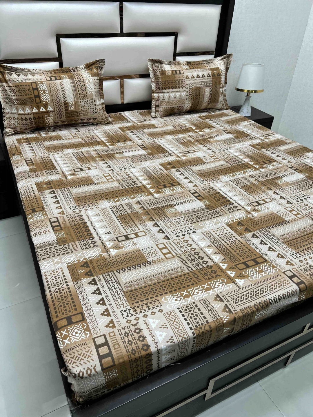 

Pure Decor Brown & Brown Ethnic Motifs 350 TC Cotton King Bedsheet Set 2.74 m x 2.74 m