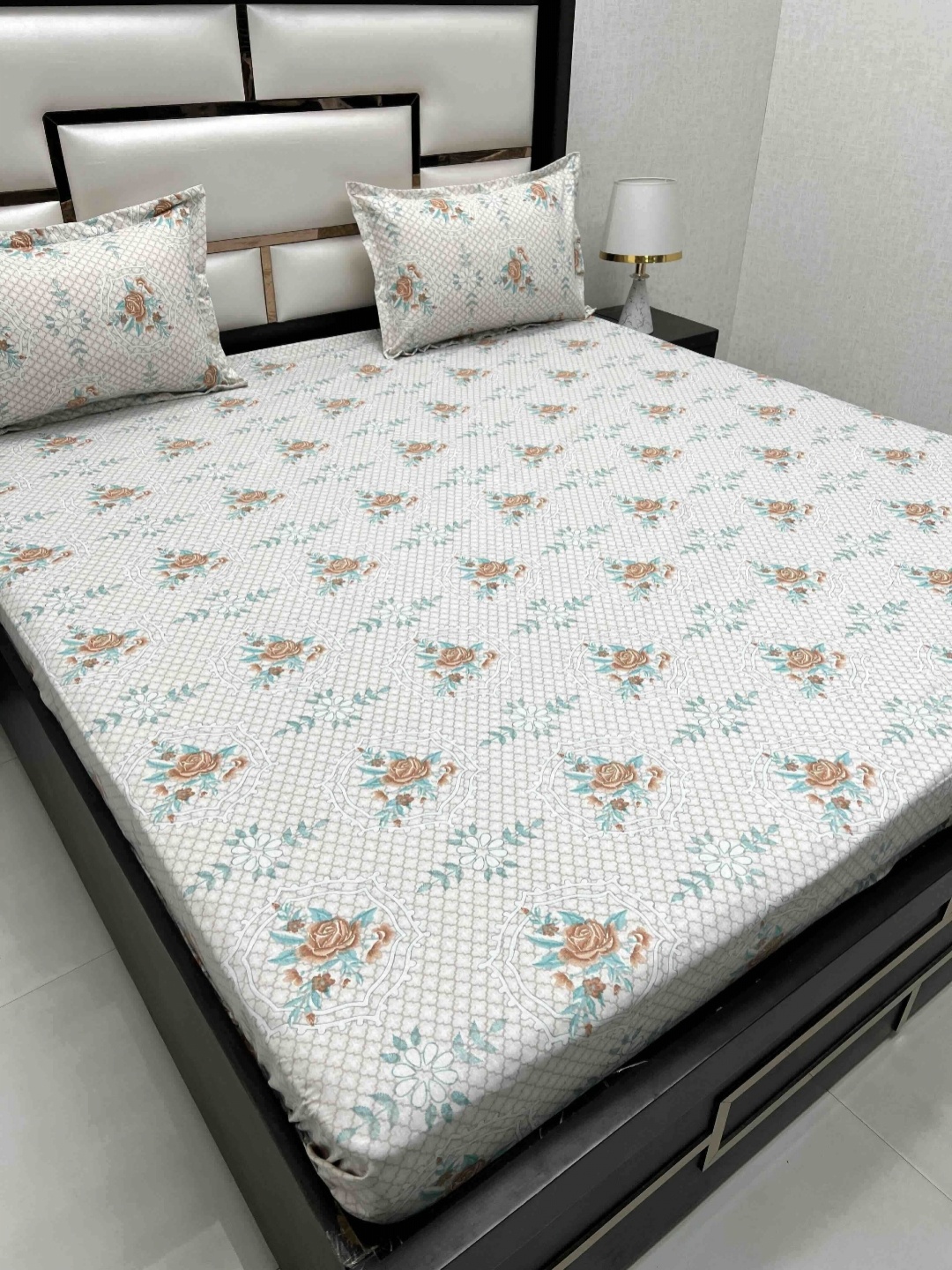 

Velar Fur Sib White Printed Pure Cotton 330 TC King Bedsheet Set 2.74 x 2.74 m