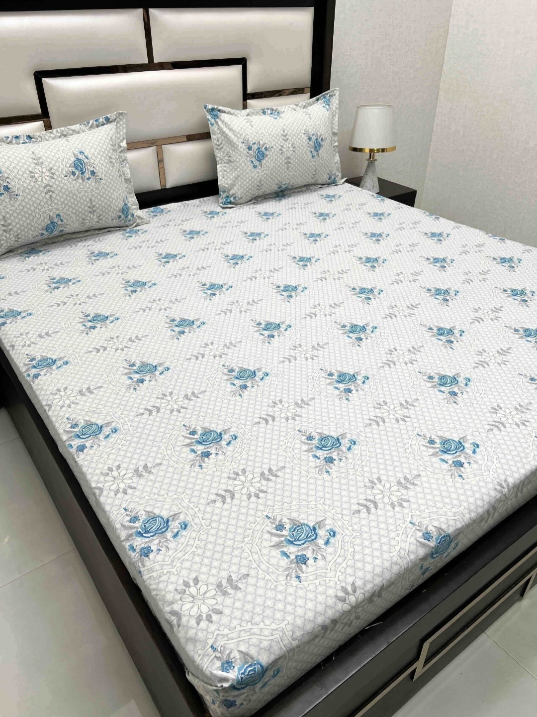 

Pure Decor White & Blue Floral Printed 330 TC Cotton King Bedsheet Set 2.74 m x 2.74 m