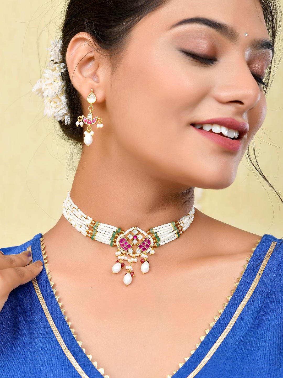 

STYYO Gold-Plated Stone-Studded & Beaded Layered Jewellery Set