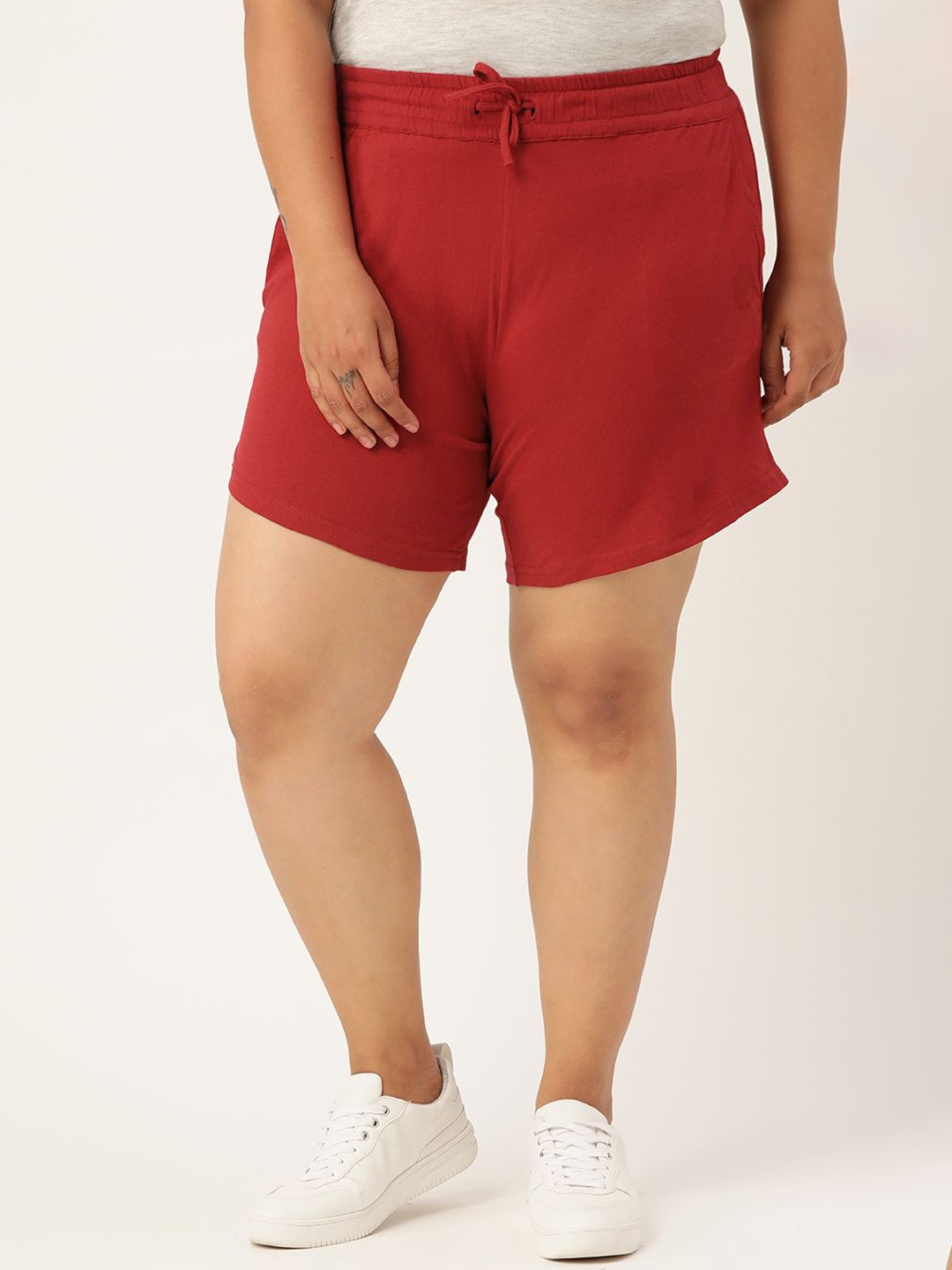 

theRebelinme Women High-Rise Shorts, Maroon