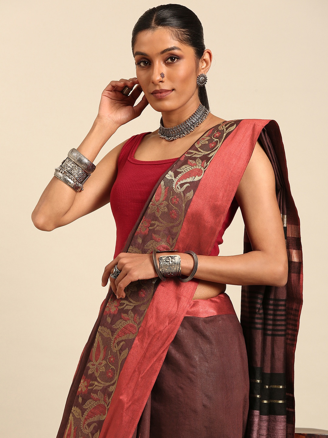 

Taavi Woven Design Saree, Brown