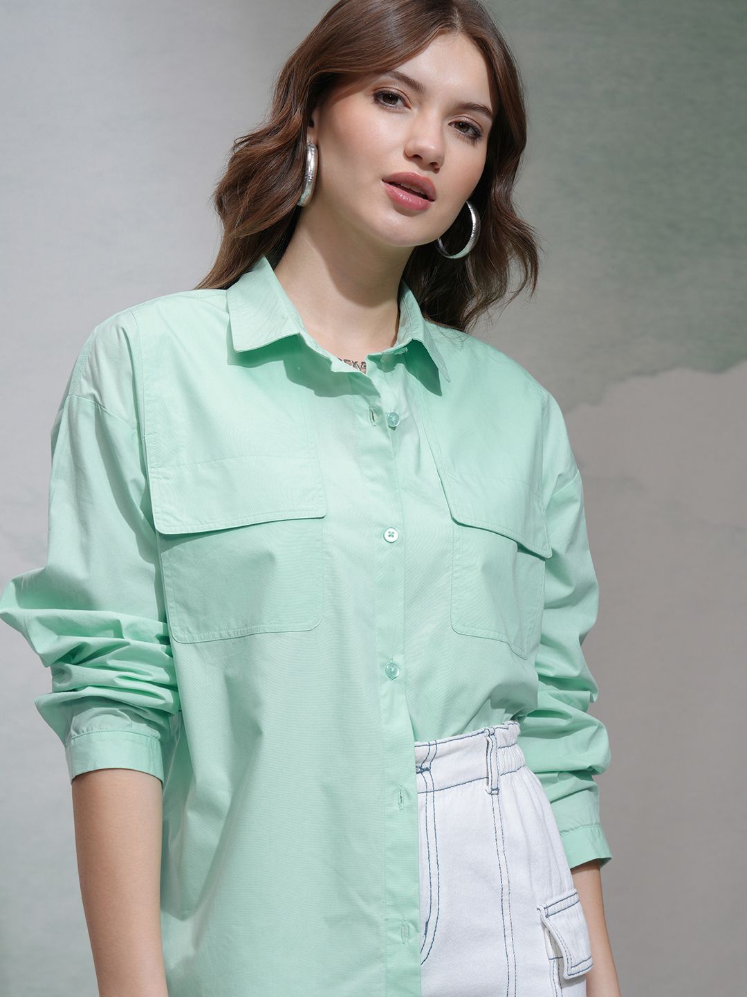 

Tokyo Talkies Women Cutaway Collar Solid Cotton Oversized Casual Shirt, Sea green