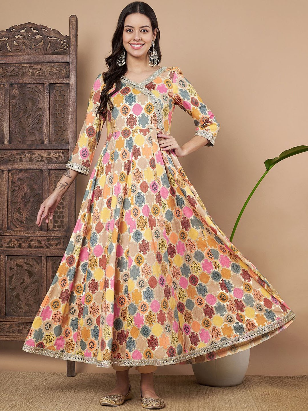 

Poshak Hub Floral Printed Mirror Work Anarkali Kurta, Yellow