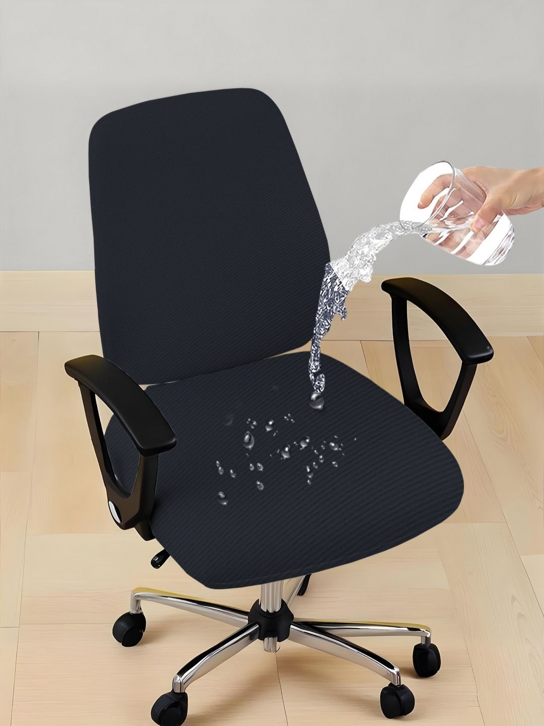

Lazi Grey 4 Pieces Water Resistant Elastic Chair Covers