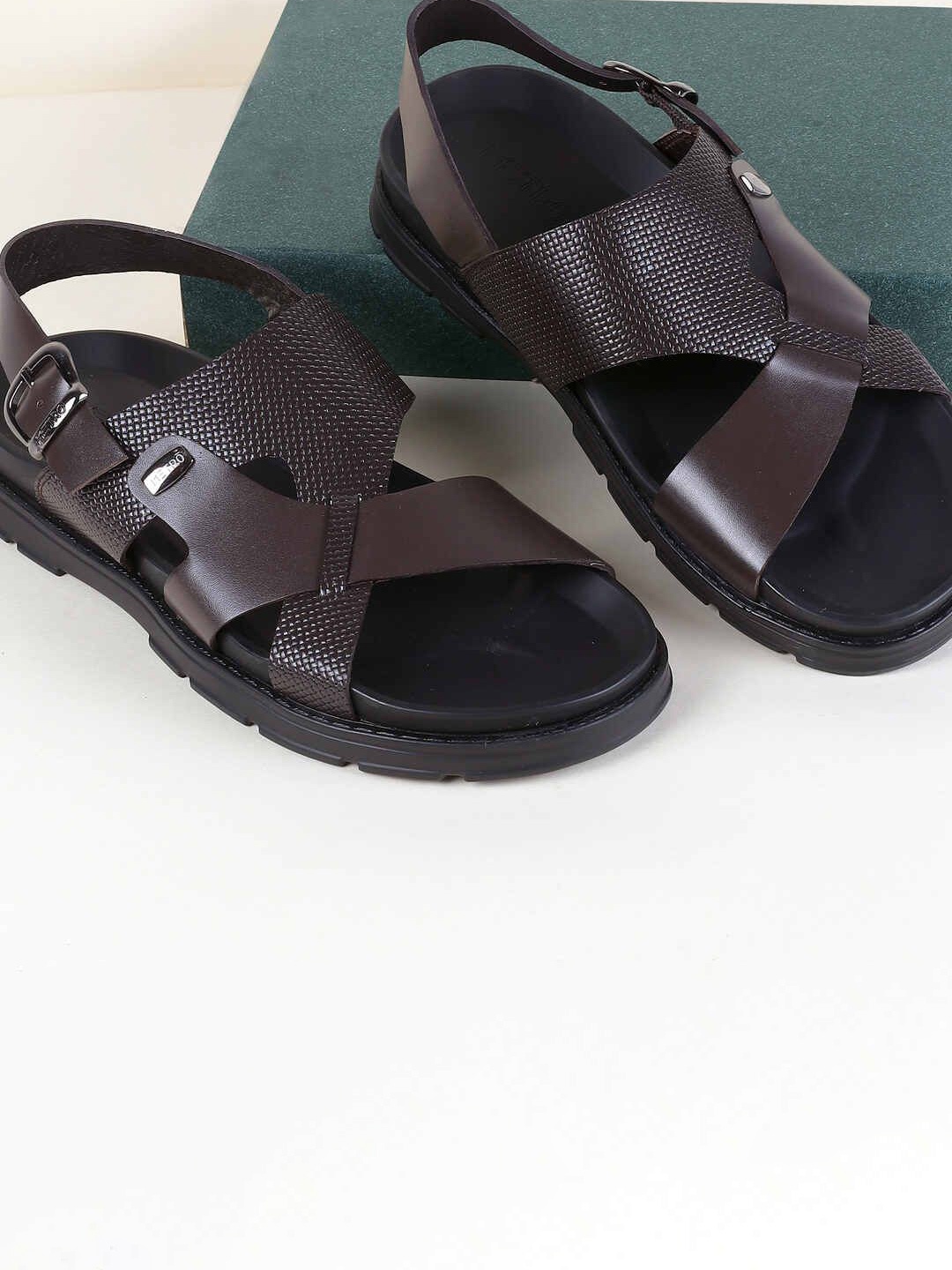

Metro Men Leather Comfort Sandals, Brown