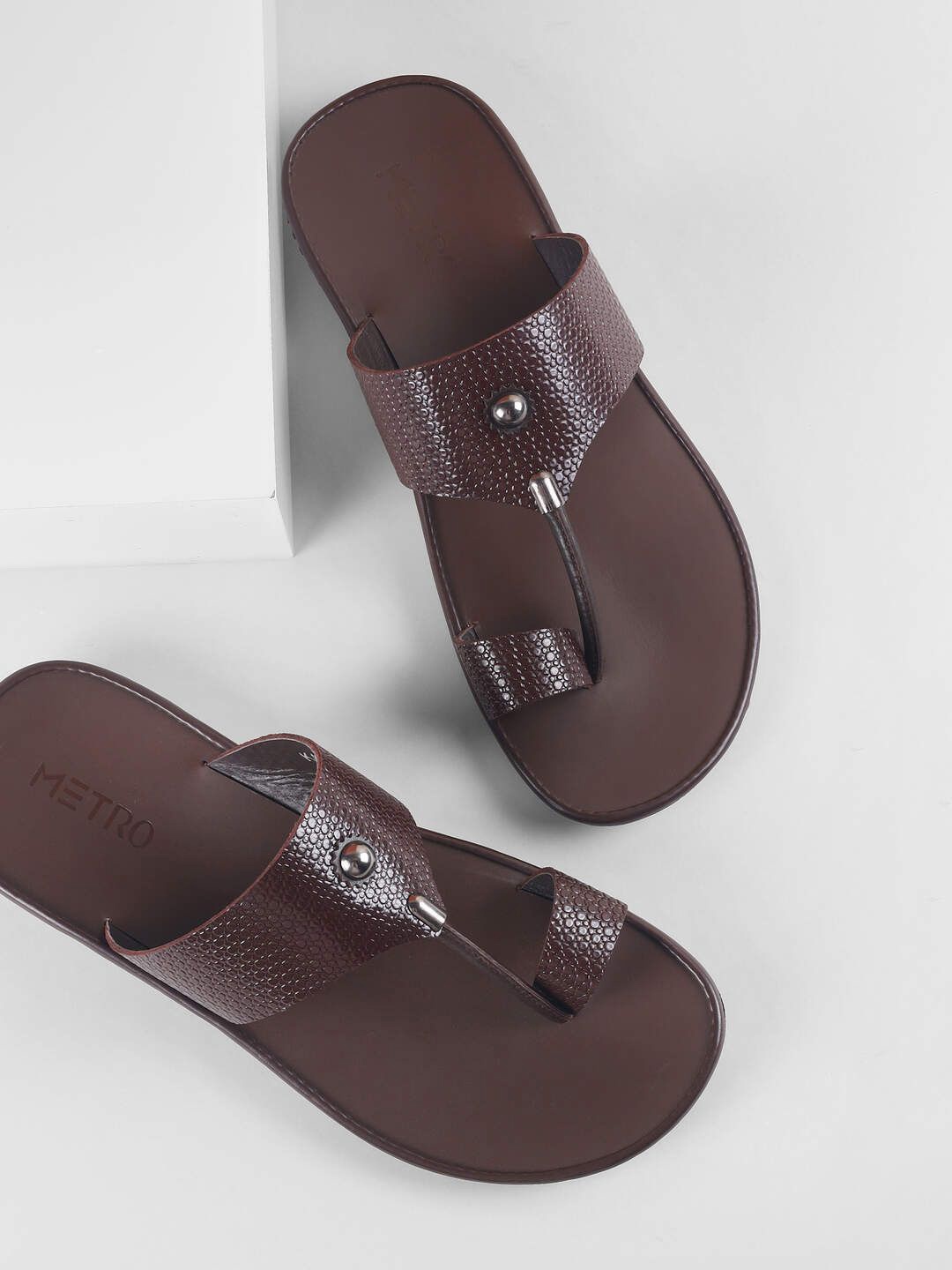

Metro Men Leather Comfort Sandals, Brown
