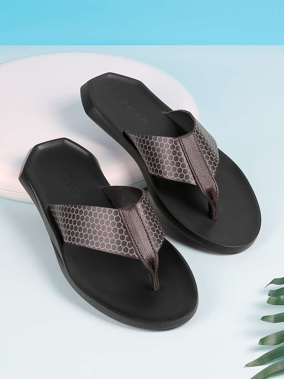 

Mochi Men Leather Comfort Sandals, Brown