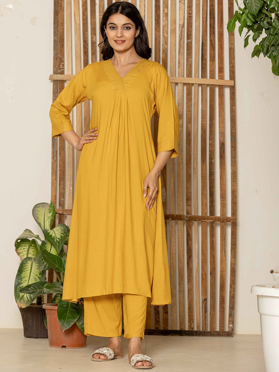 

Fabmoha V-Neck Pleated Pure Cotton A-Line Kurta with Palazzos, Mustard