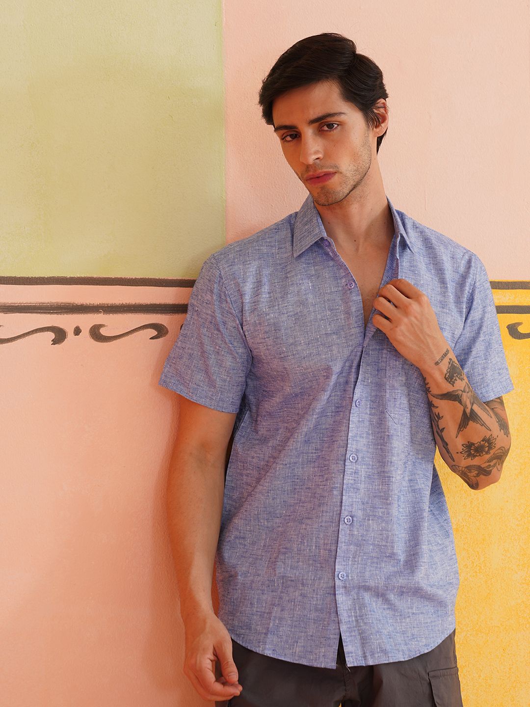 

Indian Needle Men Classic Spread Collar Solid Cotton Casual Shirt, Blue