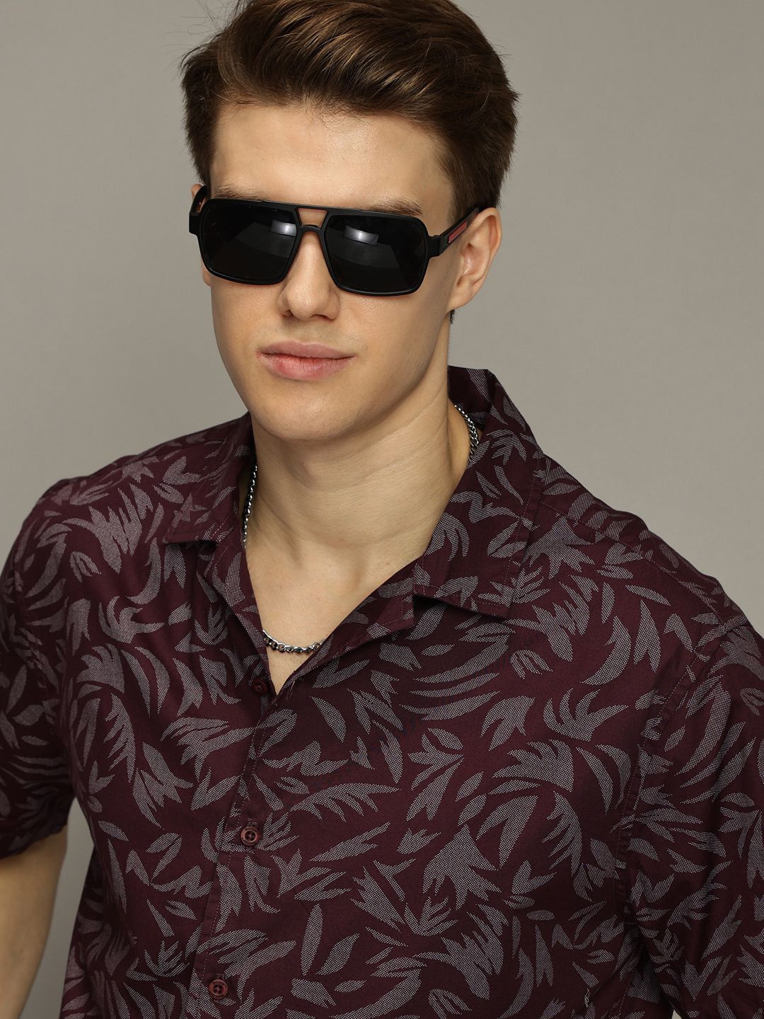 

The Roadster Lifestyle Co. Men Premium Cuban Collar Floral Printed Cotton Casual Shirt, Maroon