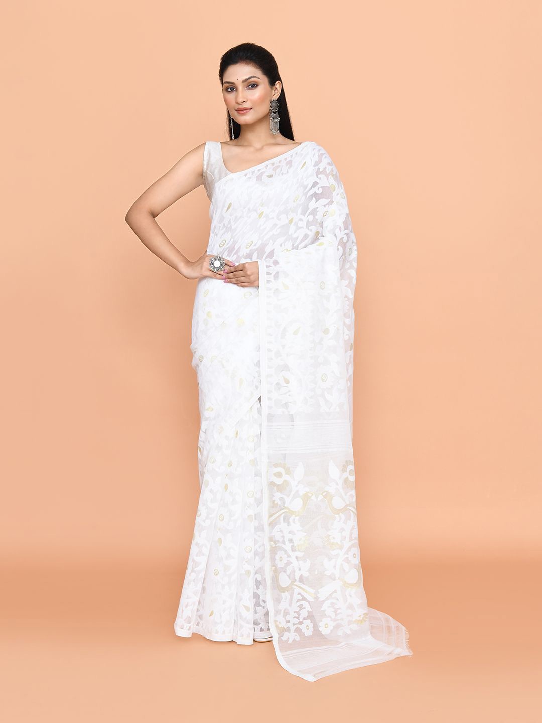 

SPRISH Woven Design Pure Cotton Jamdani Saree, White