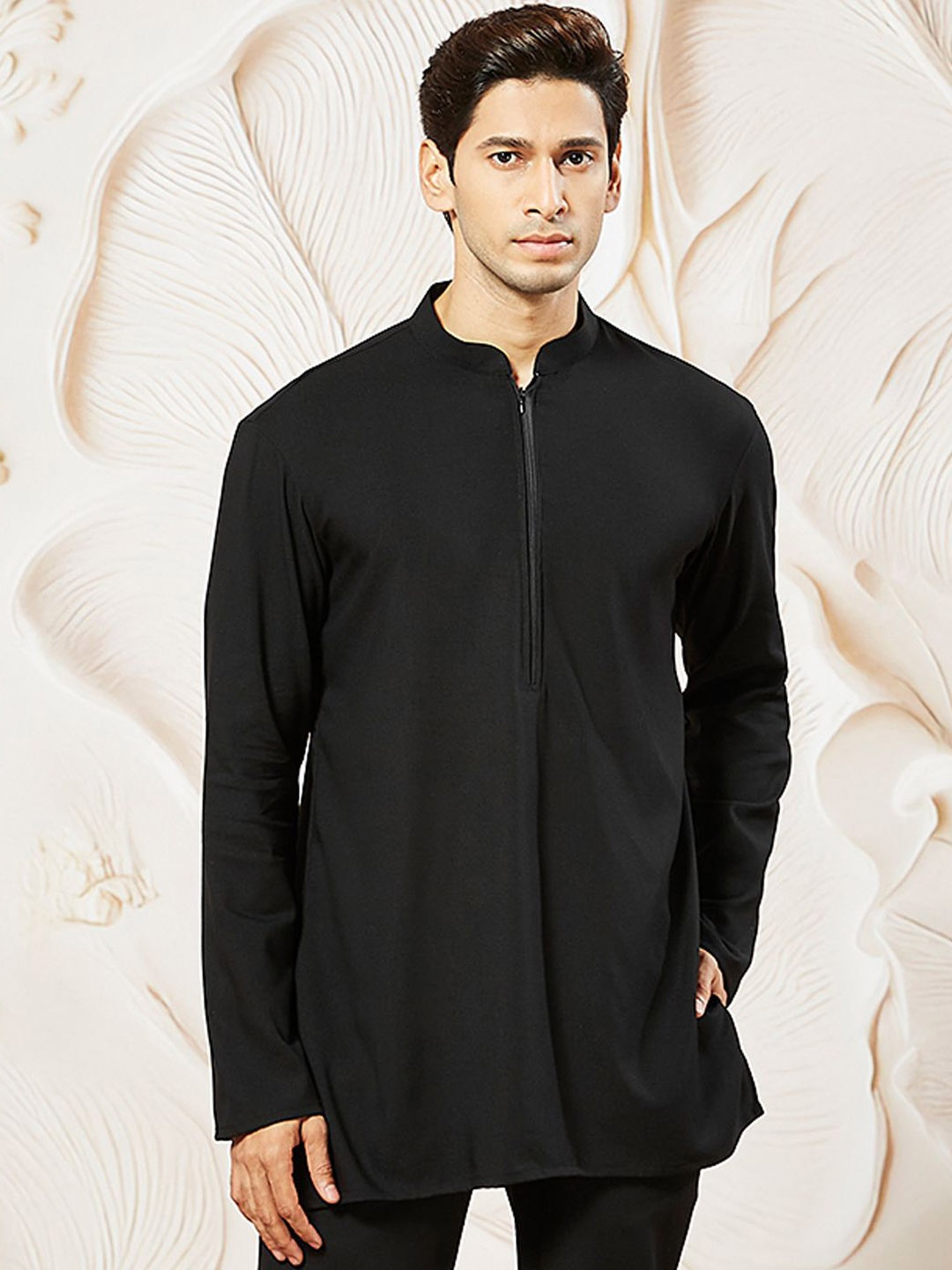 

VASTRAMAY Mandarin Collar Long Sleeves Straight Kurta, Black