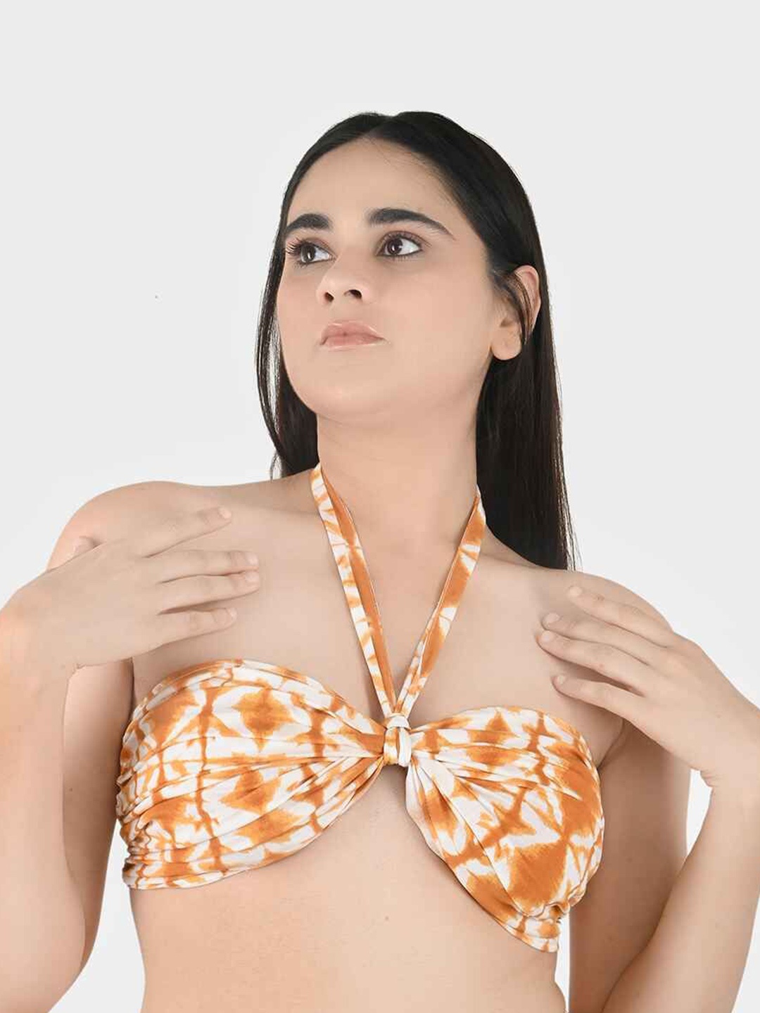 

Blissence Geometric Print Halter Neck Bralette Crop Top, Mustard