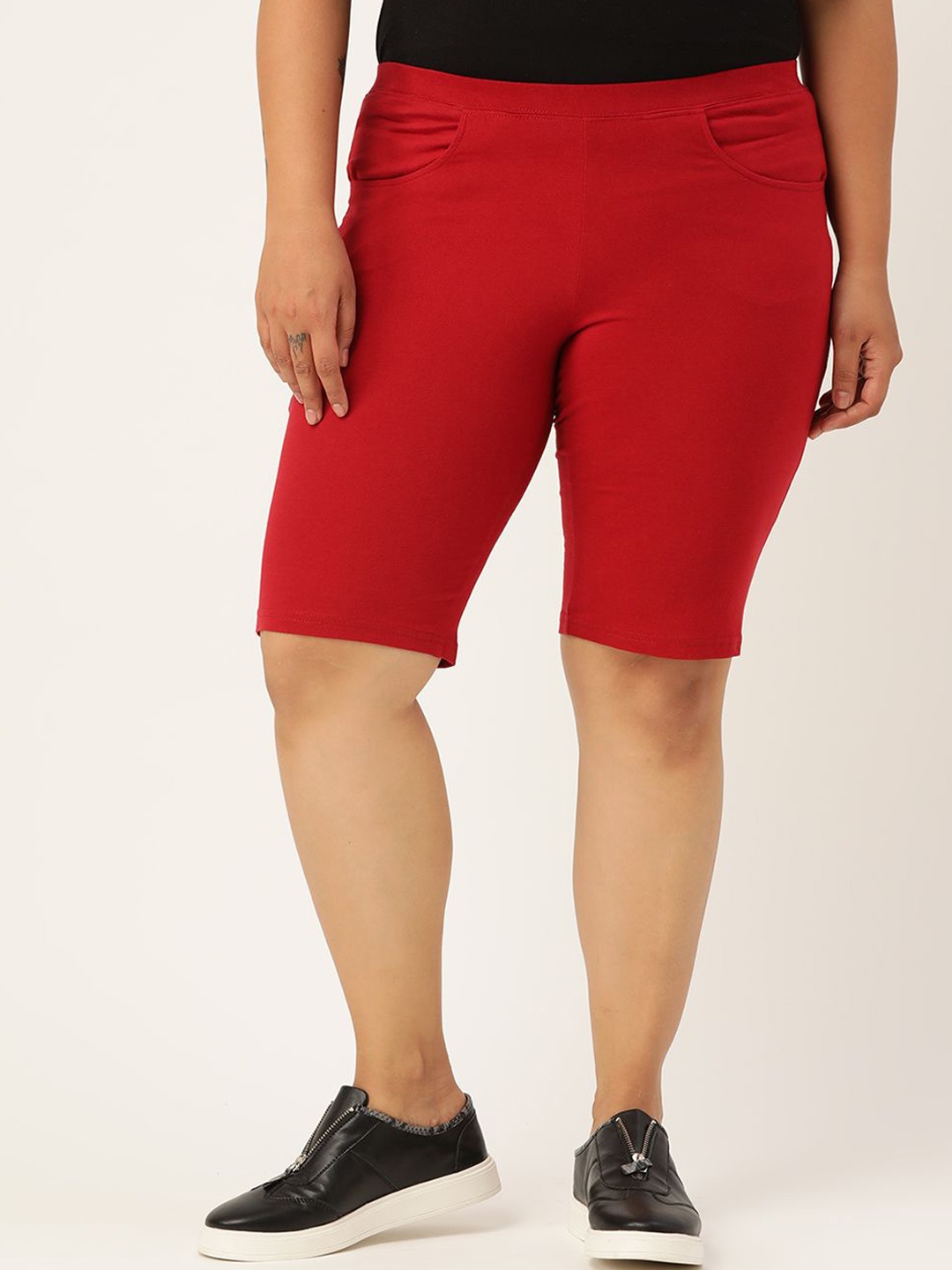 

theRebelinme Women High-Rise Hot Pants Shorts, Maroon